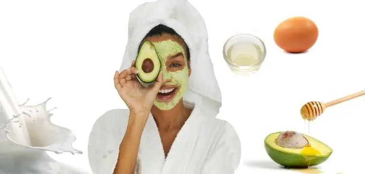 masac de fata cu avocado