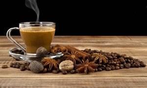 Condimente pentru cafea, un plus de savoare si energie