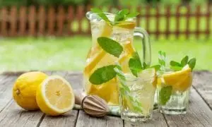 Limonada, cocktail de sanatate si savoare