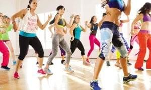 Antrenamente de fitness si aerobic la moda